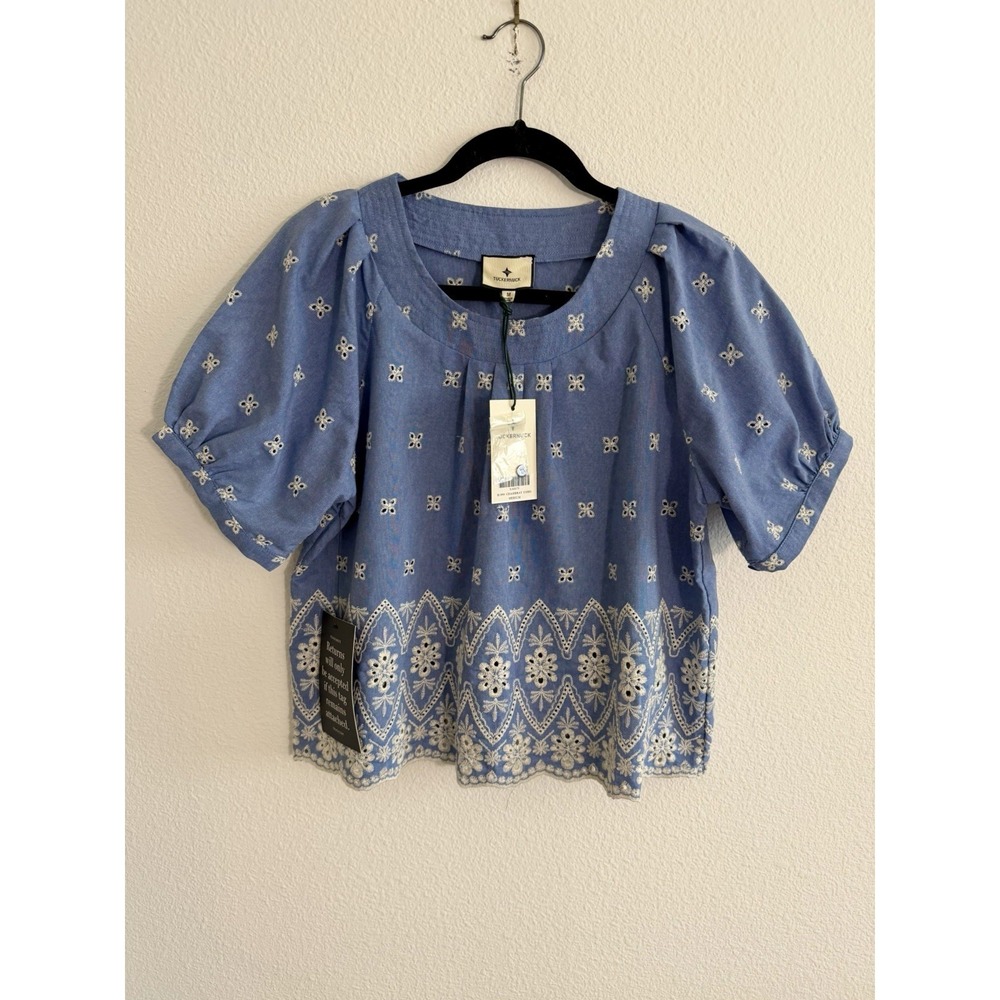 Tuckernuck Chambray Embroidered Top NWT Sz M Puff Sleeve Preppy Modest Cottage - Picture 2 of 11